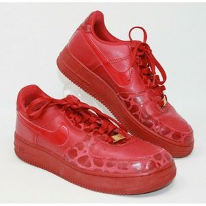 Nike Size 8.5 Air Force 1 Valentine's Shoes